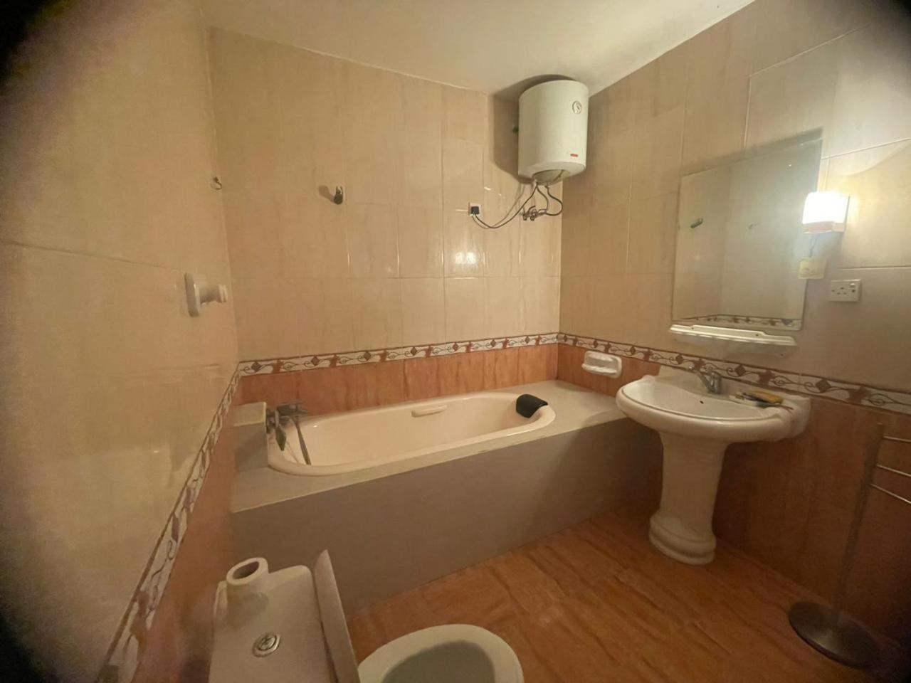 Mila Boutique Airport Hotel Seeduwa Екстериор снимка