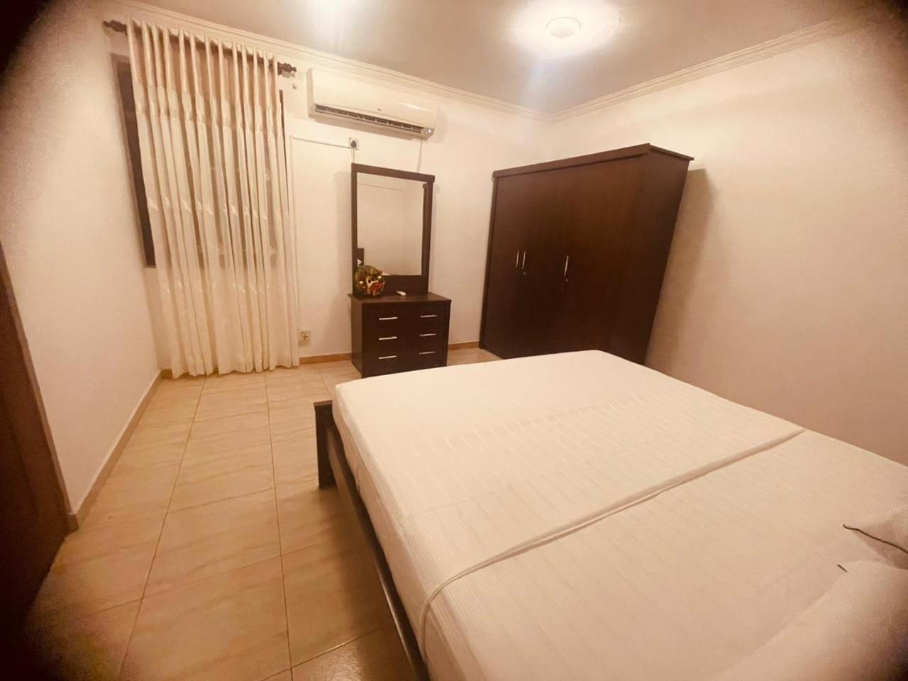 Mila Boutique Airport Hotel Seeduwa Екстериор снимка