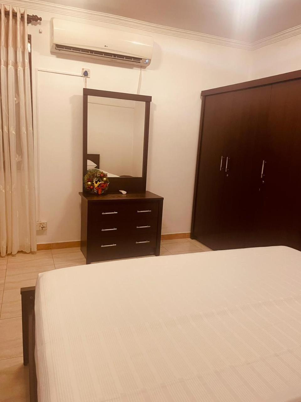 Mila Boutique Airport Hotel Seeduwa Екстериор снимка